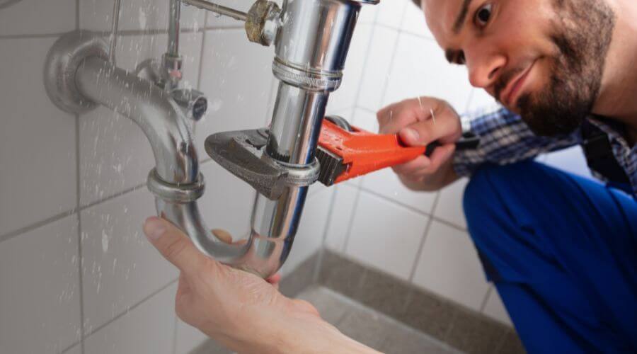 Professional same day plumber services in Dundas, IL
